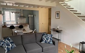 Tiny Paradise - 2 Bedrooms Apartment