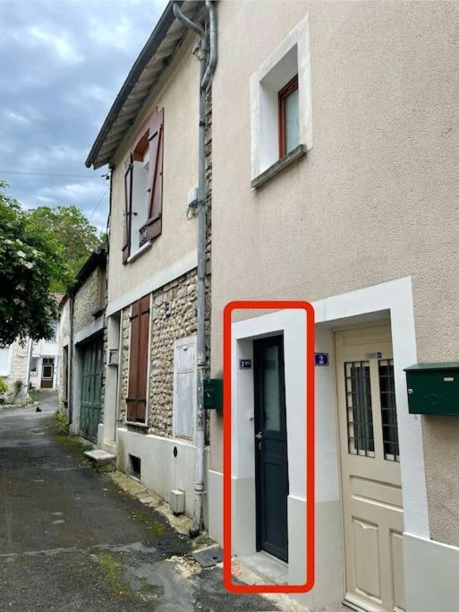 Tiny Paradise - 2 Bedrooms Apartment Montigny-sur-Loing Extérieur photo